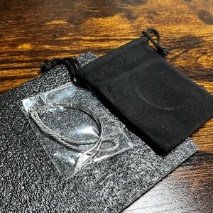 925 Silver Sterling Silver-Plated Woman’s bracelet. New